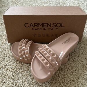 Carmen Sol Slides